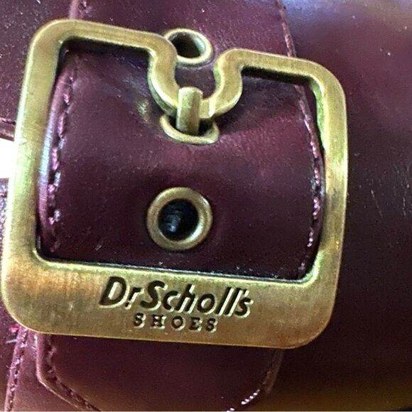 Dr. Scholl's Size 8 red/burgundy comfort mule clog.  Slip-on faux leather. - Picture 4 of 9